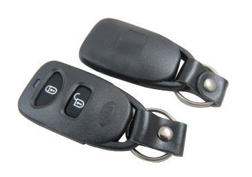 Un buon prezzo. Kia Shell a distanza 2 si abbottona, portachiavi a distanza astuti dell'automobile per Kia in linea